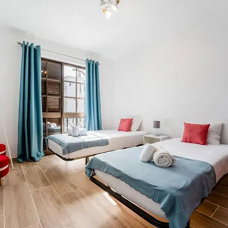 شقة Luminous 2bdr Flat W/balcony By Lovelystay البوفيرا